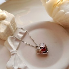 تصویر گردنبند لاکت قلب 