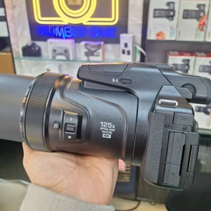 تصویر فروشگاه مکث شاپ