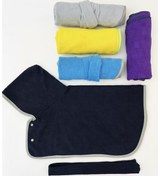 تصویر حوله تن پوش شنلی سگ و گربه 