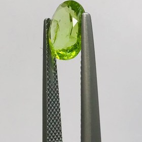 تصویر نگین زبرجد اصل سایز 10*8 