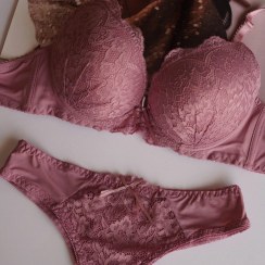 تصویر ست سوتین و شورت اسفنجی فنردار ینی ۳۸۴ 