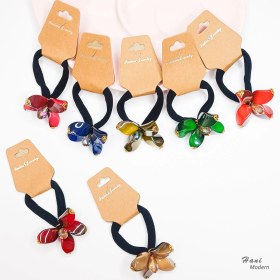 تصویر کش مو مهره ای شیک 