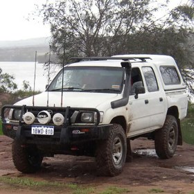 تصویر اسنورکل (هواکش بغل) آفرود تویوتا هایلوکس تایگر سمت چپ STHTL پلاستیک فشرده وارداتی 