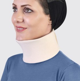 تصویر گردنبند طبی چانه دار - كوتاه / Semi Rigid Cervical Collar With Chin Support