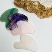 تصویر ماساژور صورت سنگ گواشا آمیتیست طبیعی 