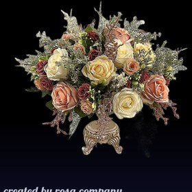 تصویر دسته گل مصنوعی رز کلاسیک 