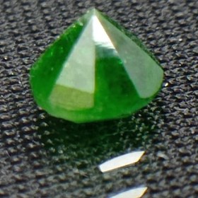 تصویر جواهر دمانتوئید D32 