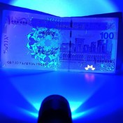 تصویر چراغ قوه فرابنفش مدل UV filtering ۳۹۵ نانومتر 