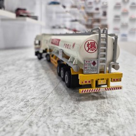 تصویر تریلی حمل سوخت TANK TRUCK 