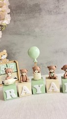 تصویر استند اسم مکعبی طرح تدی رنگ کرم سبز 