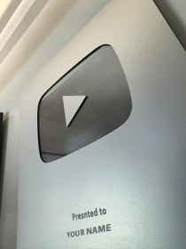 تصویر تابلو رزین یوتیوب 