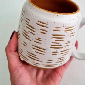 تصویر ماگ کرم راه راه 