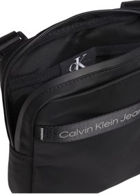 تصویر کیف پستچی مردانه برند کالوین کلاین Calvin Klein اورجینال 5002924559 