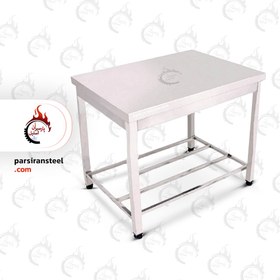 تصویر میز کار فلزی سایز ۹۰ 