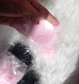 تصویر نیپل سینه خز دار 