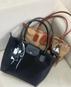 تصویر فروشگاه آچیلا گالری