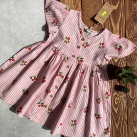 تصویر پیراهن توتفرنگی 