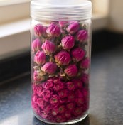 تصویر غنچه گل محمدی خشک‌شده ۴۰ گرم با بسته‌بندی لوکس 