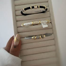 تصویر دستبند چرمی توپی 