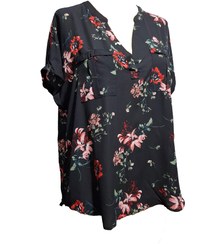 تصویر تیشرت مجلسی زنانه استوک نو سیاه طرحدار یقه ۷ کد A+79 