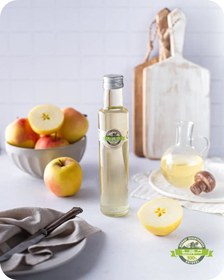 تصویر سرکه تخمیری سیب Apple vinegar