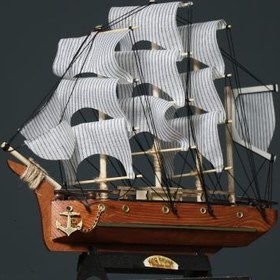 تصویر کشتی دکوراتیو چوبی اقتصادی 