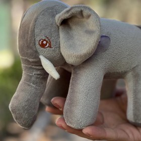 تصویر عروسک فیل 