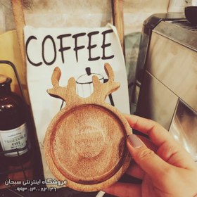 تصویر زیر لیوانی طرح گوزن 