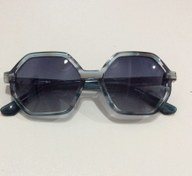 تصویر عینک آفتابی چند ضلعی زنانه 