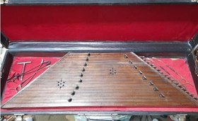 تصویر سنتور زیبای قدیمی 