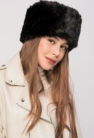 تصویر کلاه روسی زنانه طلایی 