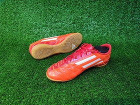 تصویر کتونی کفش فوتسال اورجینال آدیداس سایز ۴۰ Futsal shoes