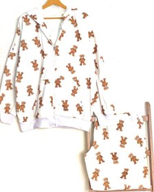 تصویر هودی شلوارک خرسی 