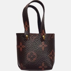 تصویر عروسک باربی مدل BRB17D سایز ۹ سانتی‌متر با کیف طرح LV 