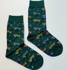 تصویر جوراب سبز ساقدار طرح ماشین 