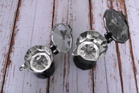 تصویر موکاپات 1 کاپ مشکی آلمینیوم 