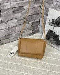 تصویر کیف زنانه رو دوشی زارا مدل بالشی رنگ نسکافه ای 