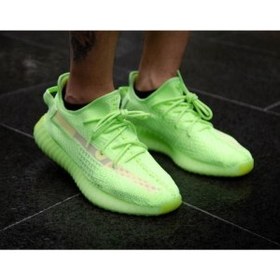 تصویر کتانی آدیداس مدل یزی 350 adidas yeezy v2 