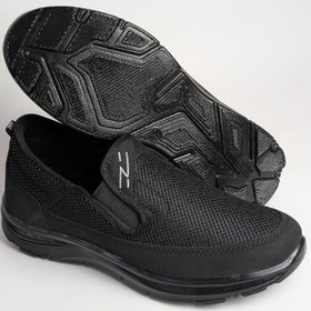 تصویر اسکیچرز 