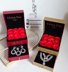 تصویر باکس ولنتاین گل رز باکس هدیه جذاب خارجی - رنگ بژ 