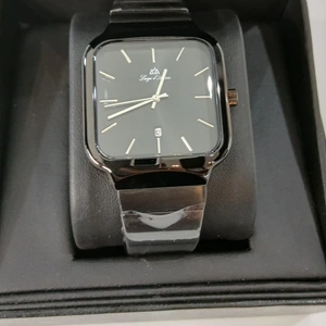 تصویر فروشگاه ساعت واچلند