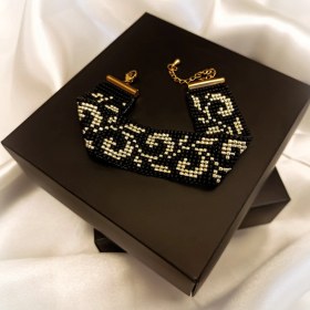 تصویر دستبند وایو 