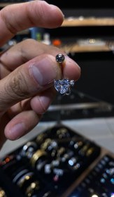 تصویر پیرسینگ ناف طرح قلب 