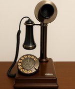 تصویر تلفن رومیزی چوبی آنتیک آرتمیس کد ۱۰۳۳ - قهوه ای تیره 