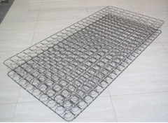 تصویر اسکلت تشک فنر گل درشت + فریم - 70*130 Large Gol Daresht spring mattress skeleton