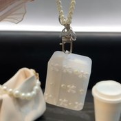 تصویر کاور ایرپاد پاپیون شاین سفید همراه با آویز کد ac1317 