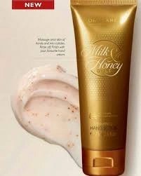 تصویر اسکراب و نرم کننده دست شیروعسل Milk & Honey gold smoothing hand scrub