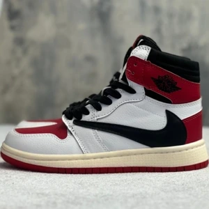 تصویر فروشگاه سیرا فمیلی