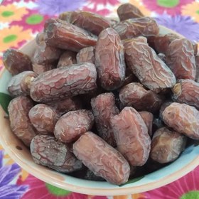تصویر خرما پیارم حاجی آباد تازه و لذیذ بسته سه کیلویی 