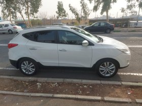 تصویر هیوندای توسان ix 35 مدل 2014 ا Hyundai Tucson-ix35 2400cc Hyundai Tucson-ix35 2400cc